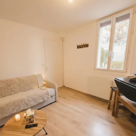 Paisible Proche Centre Apartment Angoulême